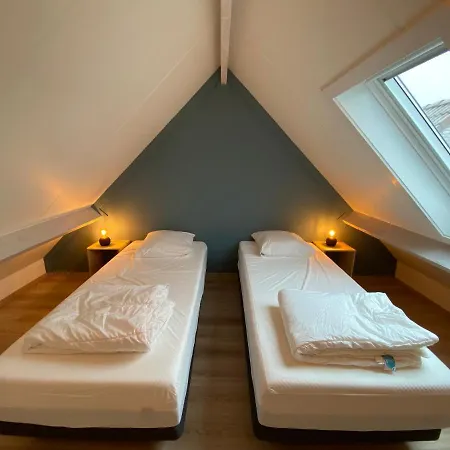 Wh1 Gezellig En Stijlvol Ingericht Vakantiehuis Met 3 Slaapkamers Voor 6 Personen * Koksijde